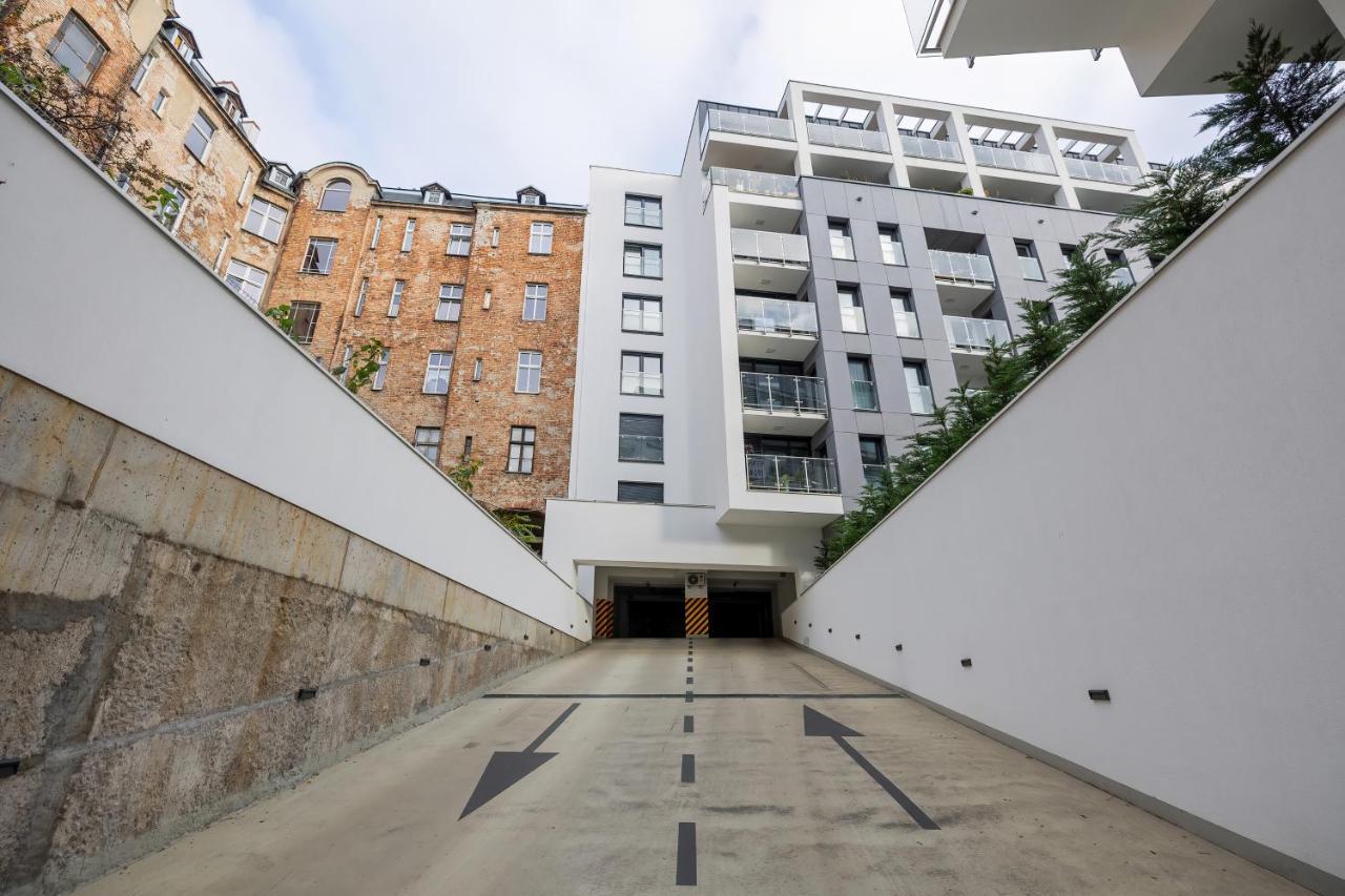 Apartament Black & White Mostowa By Renters Poznań Extérieur photo